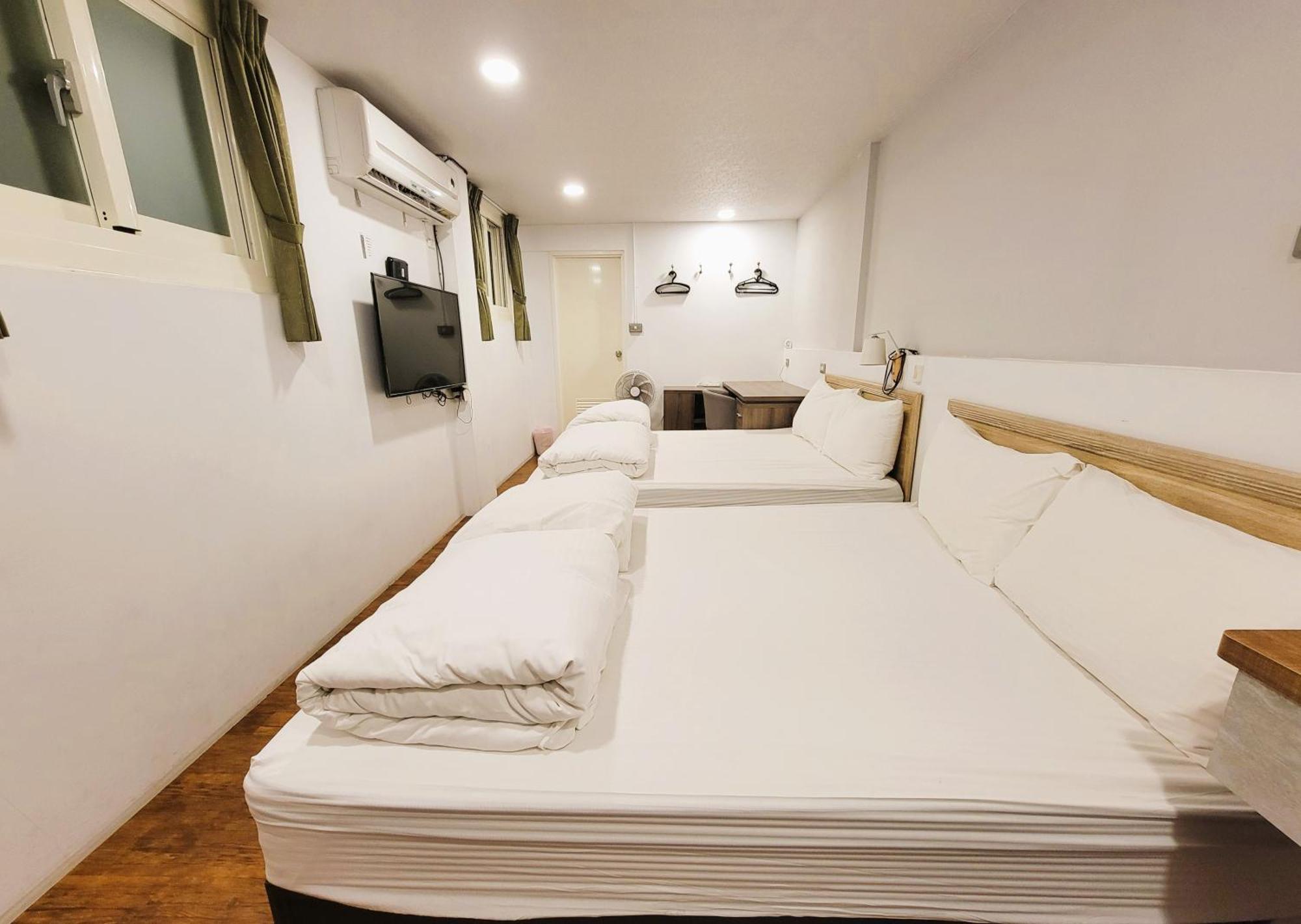Nowadays B&B Hualien stad Exteriör bild